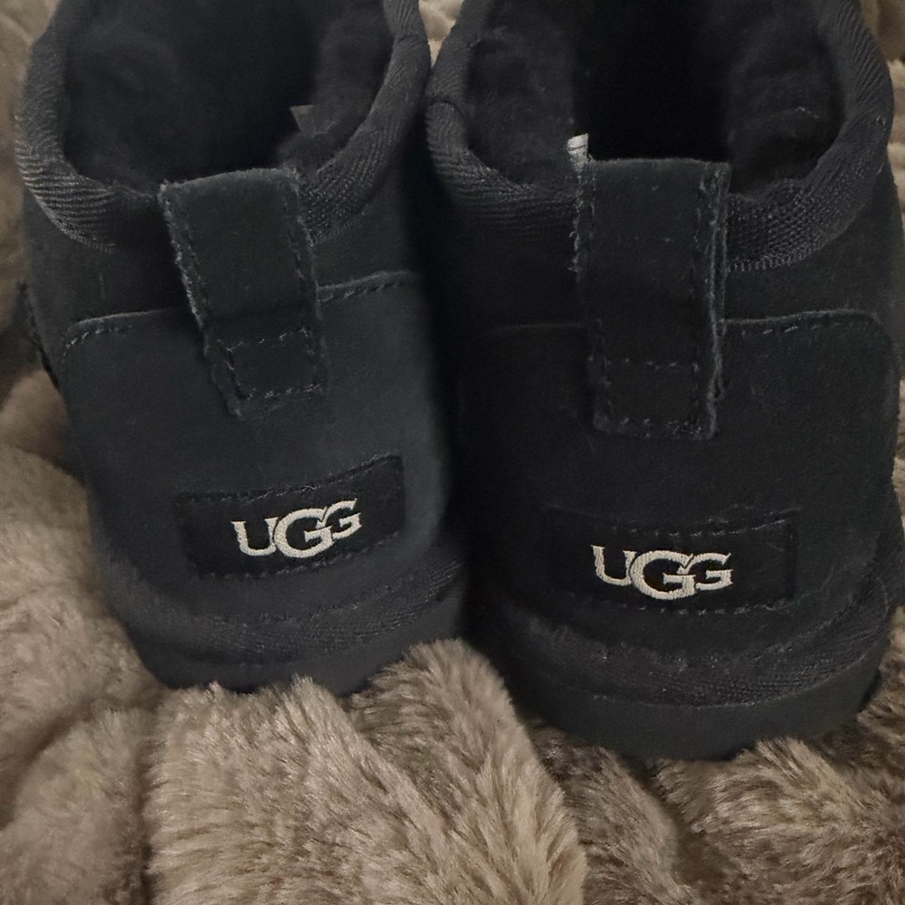 Ugg Ultra Mini - image 4